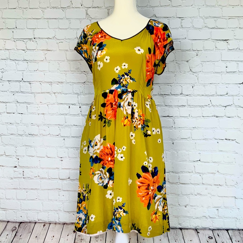 Moulinette Soeurs Chartreuse Floral V neck Dress